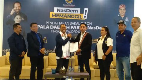 Frans Aba Balon Gubernur Ntt Pertama Daftar Di Nasdem Ntt Pembaruan