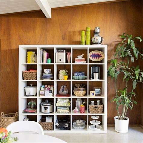 Стильные стеллажи для кухни 84 фото
