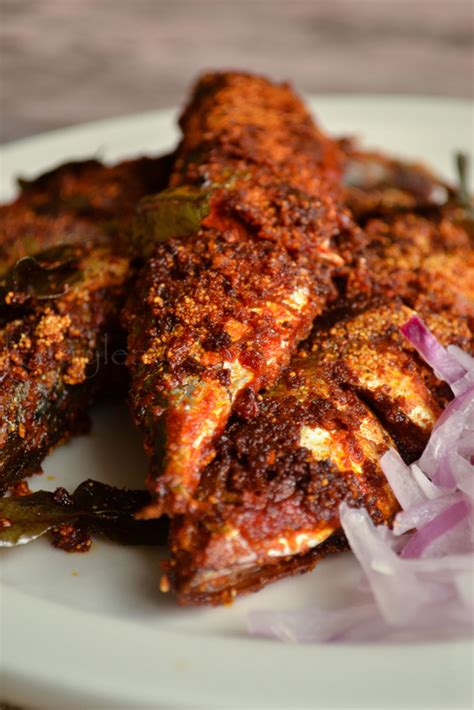 Karnataka Style Mackerel Fry Bangada Fry Rava Fish Fry Kurryleaves