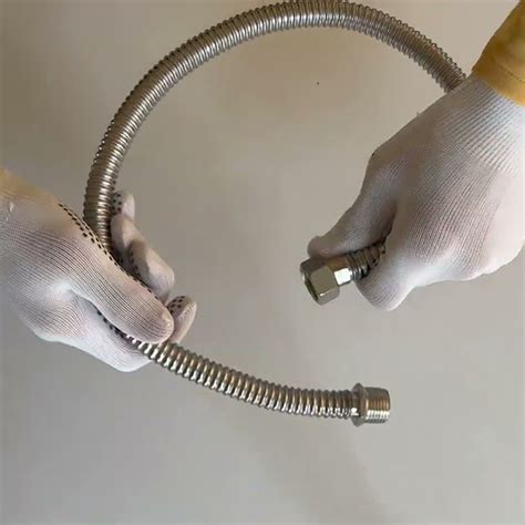 Универсальная подводка с приварными штуцерами STACORТ из гофрированной ...