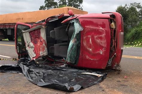 Homem Morre Ao Capotar O Carro Na BR 277 Em Guarapuava Campos Gerais