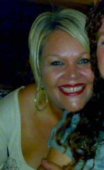 Smiling42 45 From Gloucester Is A Local Granny Looking For Casual Sex Dirty Granny