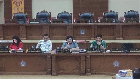 Pansus Dprd Sulut Bahas Lkpj Tahun Tribunmanado Co Id