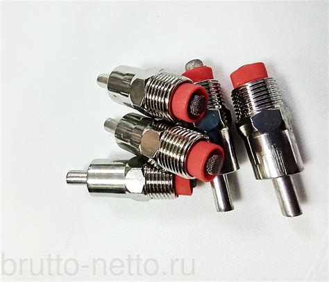 Ниппельная поилка для молодняка и откормочных свиней НП51