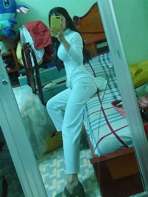 Chăn được em rau còn đang tuổi mặc áo dài ngọt hơn đường Clip Phốt Clip Hot