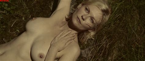 Kirsten Dunst Nuda Anni In Melancholia The Best Porn Website