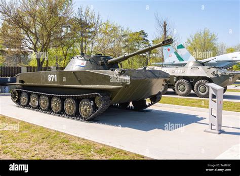 Soviet Amphibious Light Tank Hi Res Stock Photography And Images Alamy