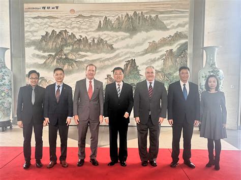 Ambassador Xie Feng Met With The Leadership Of The George H W Bush