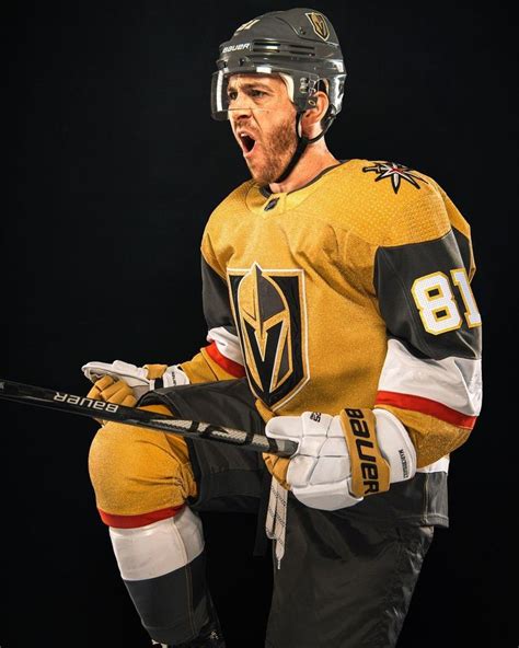 Jonathan Marchessault | Sports photograph, Vegas golden knights, Golden ...