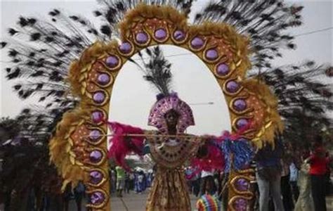 world of fun & colours in afrika: colours of calabar carnival