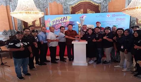 Tiga Atlet Difabel Bali Ikut Menjadi Pembawa Obor Asian Para Games