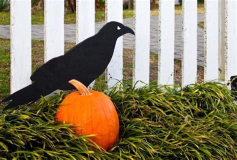 Halloween Ghosts Yard Art – Free Woodworking Plan.com