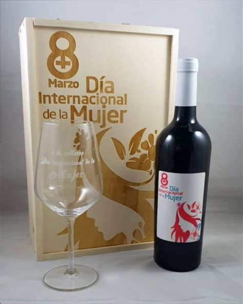 Creatupropiovino Set De Vino Personalizado Con Caja Y Copa