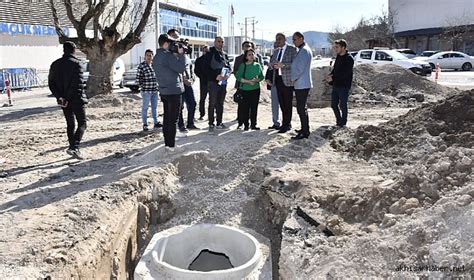 Atat Rk Mahallesi Nde Ya Mur Suyu Hatt Yenileniyor Genel Akhisar Haber