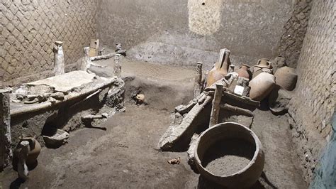 The Discovery Of Slaves Quarters In Pompeii Provides A Rare Insight