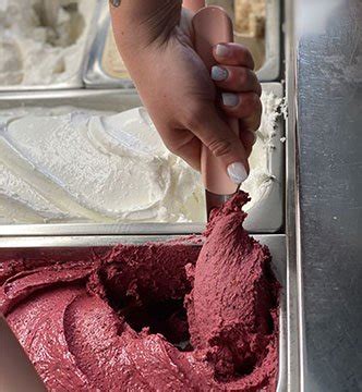 La Gelateria Di Nonna Papera Alla Spezia Italiapervoi Magazine