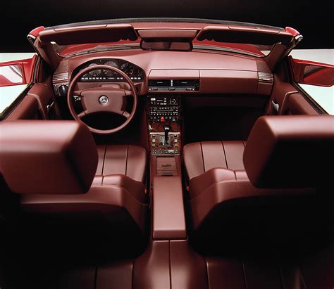 1989 The Mercedes Benz Sl R129 Model Series Is Unveiled Mercedesheritage