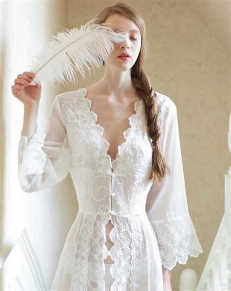 Sleepwear Sexy Long Nightwear White Lace Vintage Princess Dress