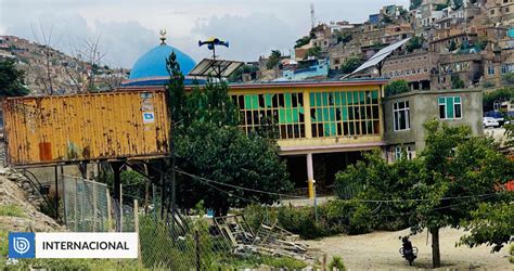 Al menos 15 muertos y 28 heridos deja atentado en escuela islámica de