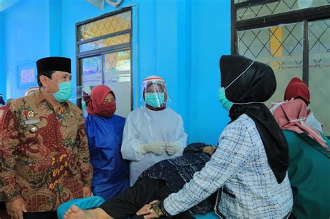 Bupati H Sukiman Pelayanan KB Gratis Upaya Kendalikan Laju