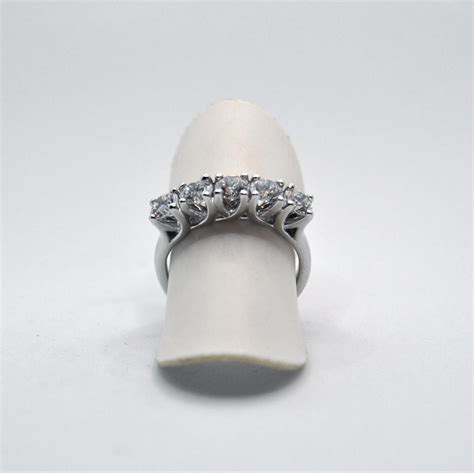 Anello Veretta In Oro Bianco Kt Con Diamanti Compro Oro E