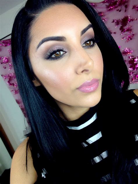 Soft Smokey Eyes Using Urban Decay Naked Urban Decay Makeup Urban Decay Cosmetics Makeup