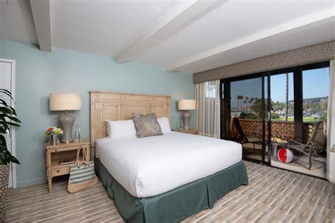 La Jolla Shores Hotel Review: Beachfront Family Fun | La Jolla Mom