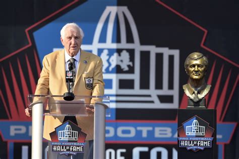 Best Moments From 2019 Pro Football Hall Of Fame Induction Yahoo Sports