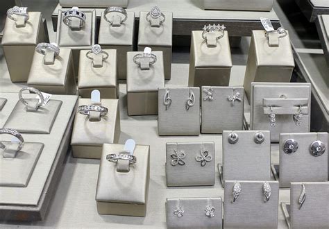 Op-ed: Belgium's inaction on diamond trade with Russia is not ...