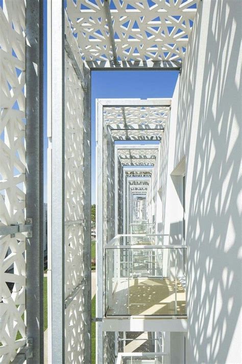 Pin By Kusno Utomo On Laser Cut Facade Design Hotel Architecture