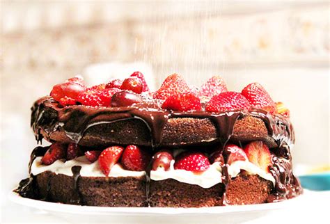 Naked Cake De Chocolate Frutas Vermelhas Do Ickfd Digamaria