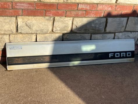 1987 1996 Ford F150 F250 F350 Tailgate Trim Finish Panel With Black