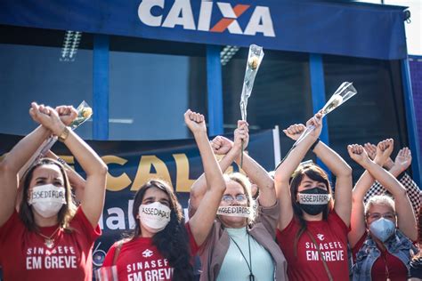Sinasefe Participa De Ato Contra Ass Dio Sexual Na Caixa Sinasefe