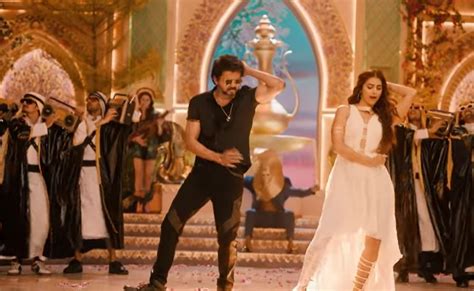 Thalapathy Vijay Pooja Hegde Dazzle In Beast Movie S First Single