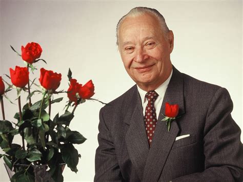 Alexander Dubcek Biography - Childhood, Life Achievements & Timeline