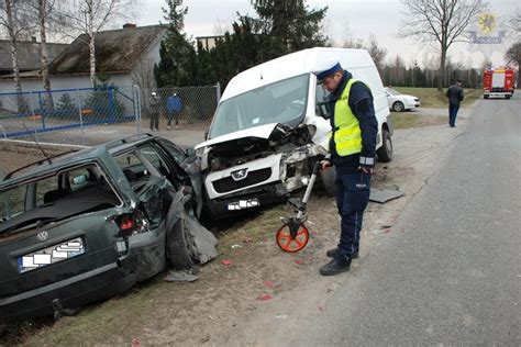 Wypadek w Gołębiewku Dwie osoby ranne