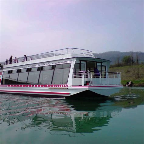 Compagnie à chanaz croisières canal de Savières & lac du Bourget