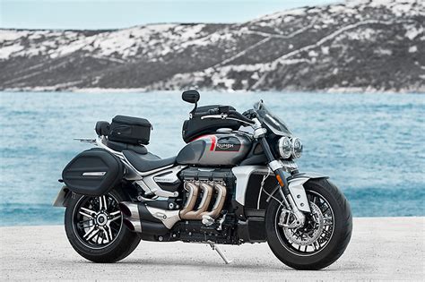 2019 Triumph Rocket 3 Rgt First Look Review