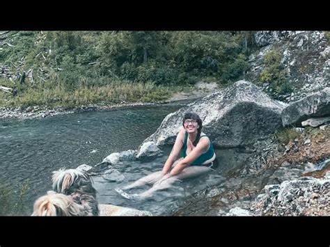 S E Solo Female Traveler Finds Remote Hotspring Fulltime On The