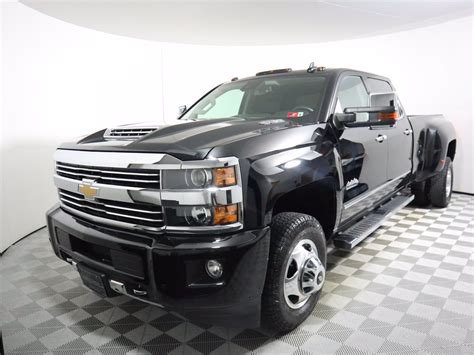 Pre Owned 2017 Chevrolet Silverado 3500hd High Country Crew Cab Pickup