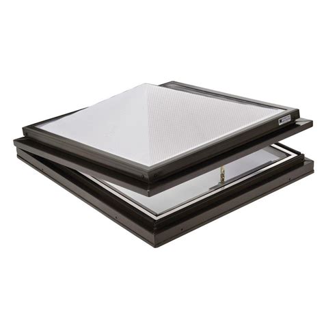 Sunoptics Prismatic 2 Ft X 2 Ft Venting Curb Mounted Pyramid Skylight