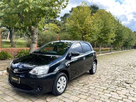 TOYOTA ETIOS Usados E Novos No RS