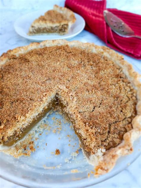 Amish Vanilla Crumb Pie Recipe - Amish Heritage