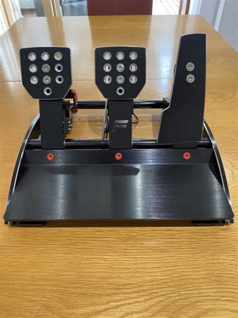 Fanatec Clubsport Pedals V Racing Simulator Simrig Eur