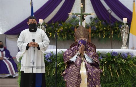 Gobierno De Ortega Congela Cuentas Bancarias A La Iglesia Católica De