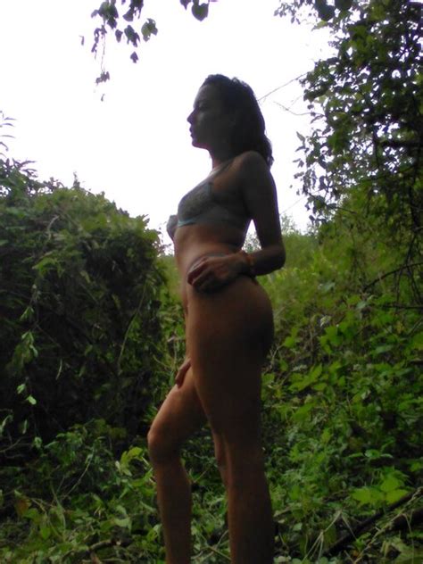 Ixchel Pepper La Vikinga Morena En El Bosque Bosque Porn Pic