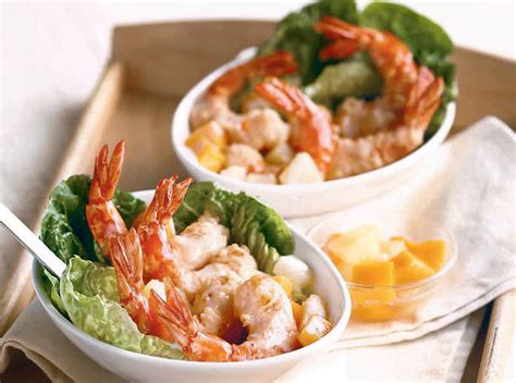 Hot Prawn Salad With Mangoes And Pineapple