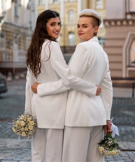 A Wedding Style Guide For Same Sex Couples Hyatt Weddings