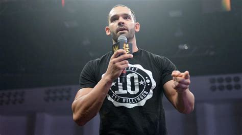 Tye Dillinger Serves Hot Chocolate To People In Line At NXT Live Event In Philly