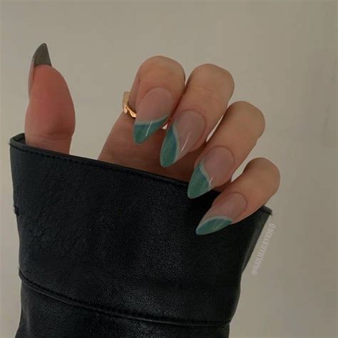 Gemma Reusable Press On Nails Abstract Minimal Spring Green And Blue